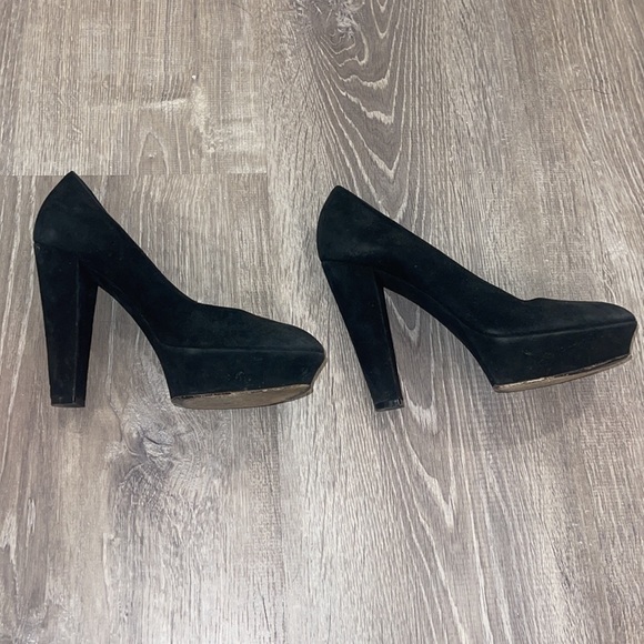 Donna Karan Collection Black Suede Platforms - Picture 5 of 8